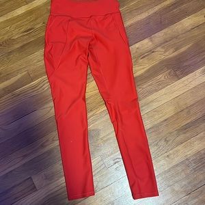 Pretty red in tact legging!!🔥 no holes!! never been worn!!